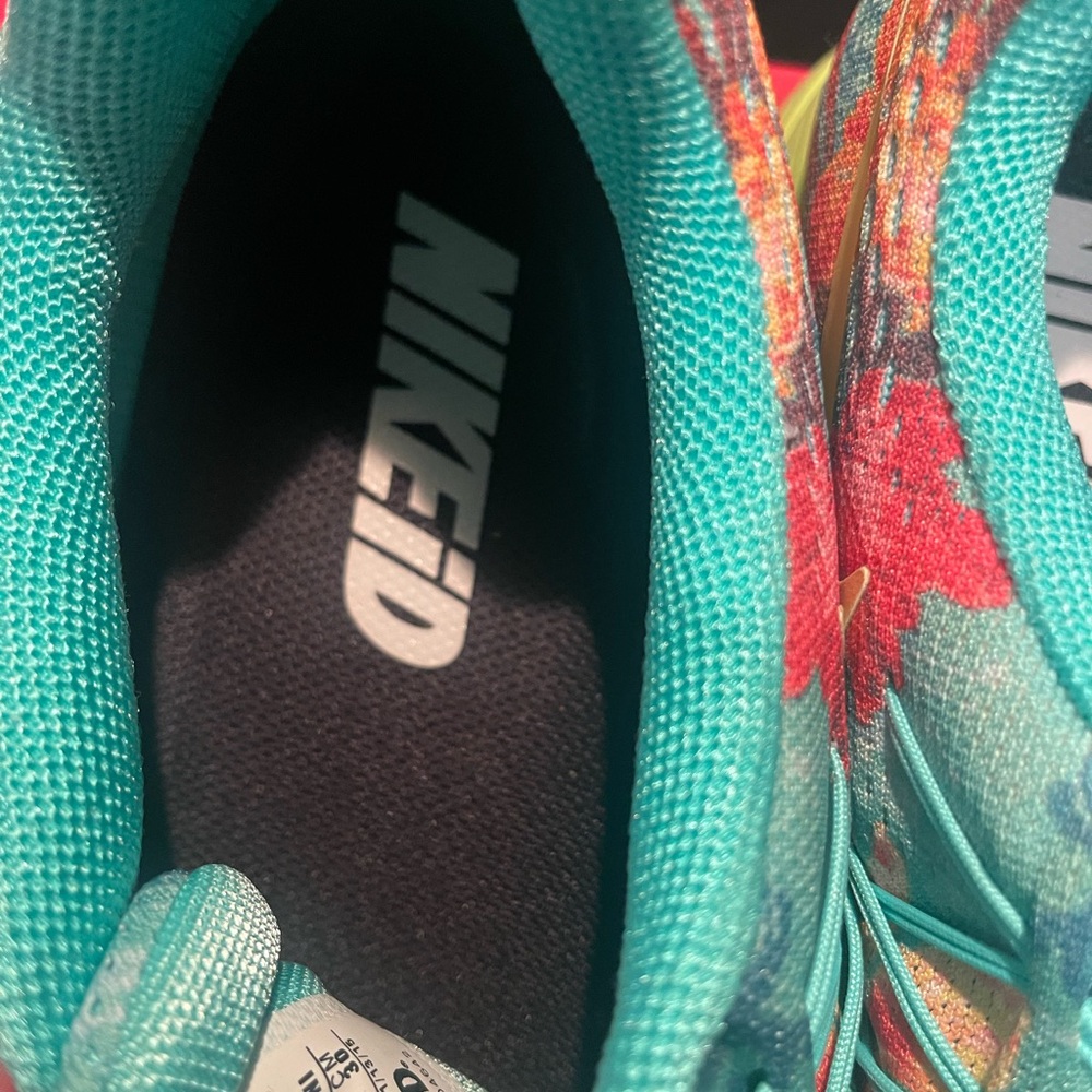 Nike Peagusus 32  Nike ID Sz 12 - Picture 3 of 8